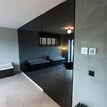 Loft La Et Sa *