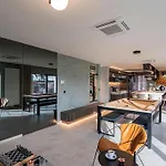 Loft La Et Sa Гостевой дом *