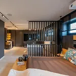Loft La Et Sa Гостевой дом *