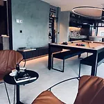 Гостевой дом Loft La Et Sa Тимистер