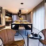 Loft La Et Sa Гостевой дом Тимистер