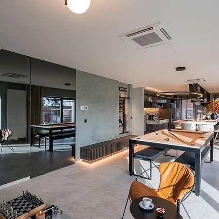 Loft La Et Sa Gæstehus *