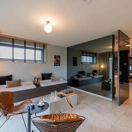 Maison d'hôtes Loft La Et Sa *