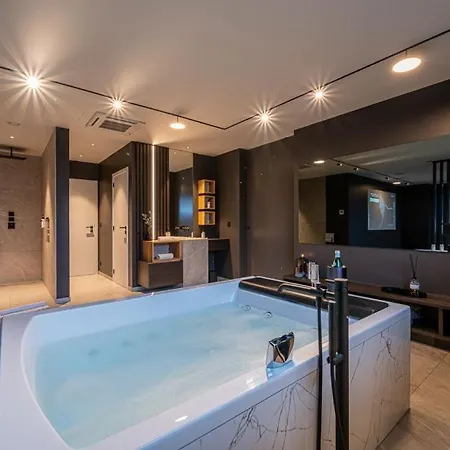 Loft La Et Sa Gæstehus