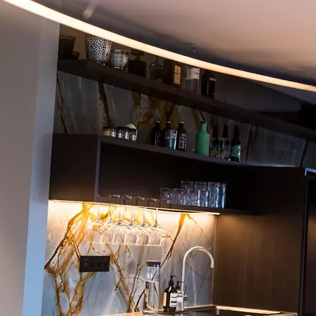 Loft La Et Sa Gæstehus *