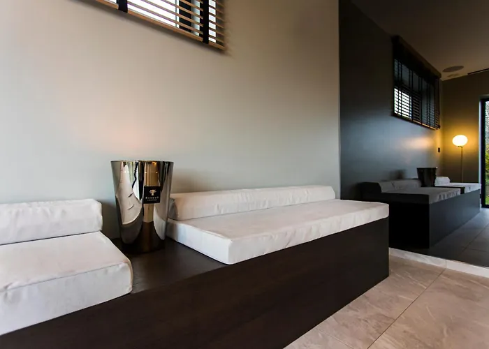 Maison d'hôtes Loft La Et Sa *